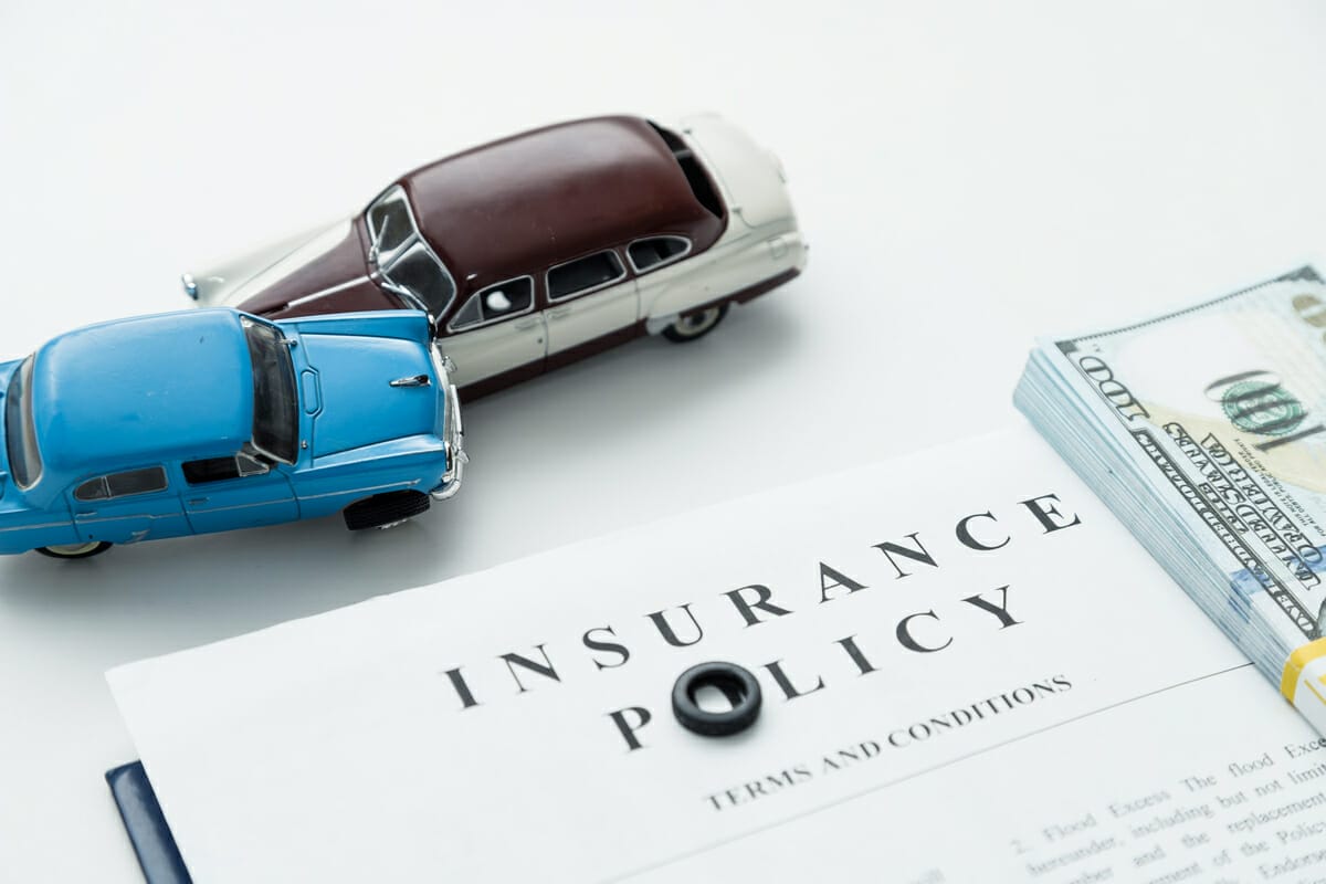 Choose the Right Insurance Car Lawyer for Your Case PULUNG.CO