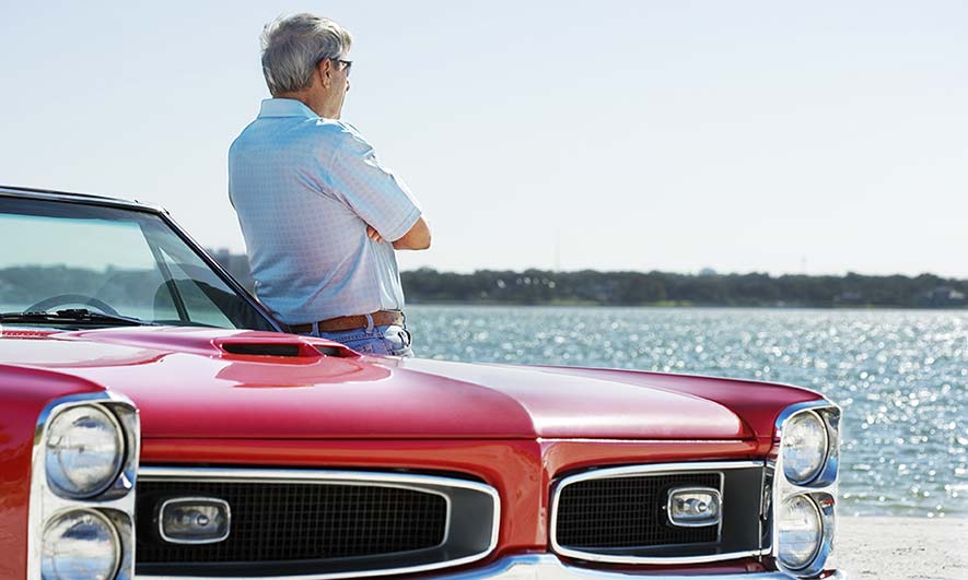 tips to consider when bying classic car insurance