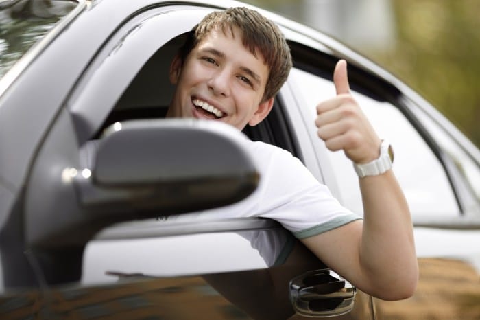 tips to reduce car insurance for young drivers